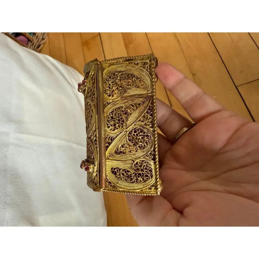 Vintage miniature filigree gold tone‎ chest trunk collectible jewelry box